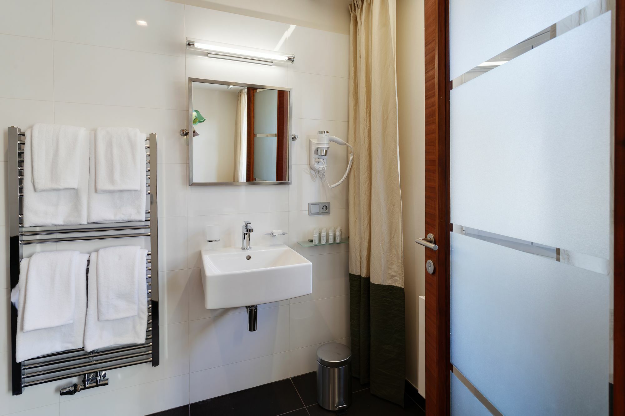 Empirent River Apartment Prag
