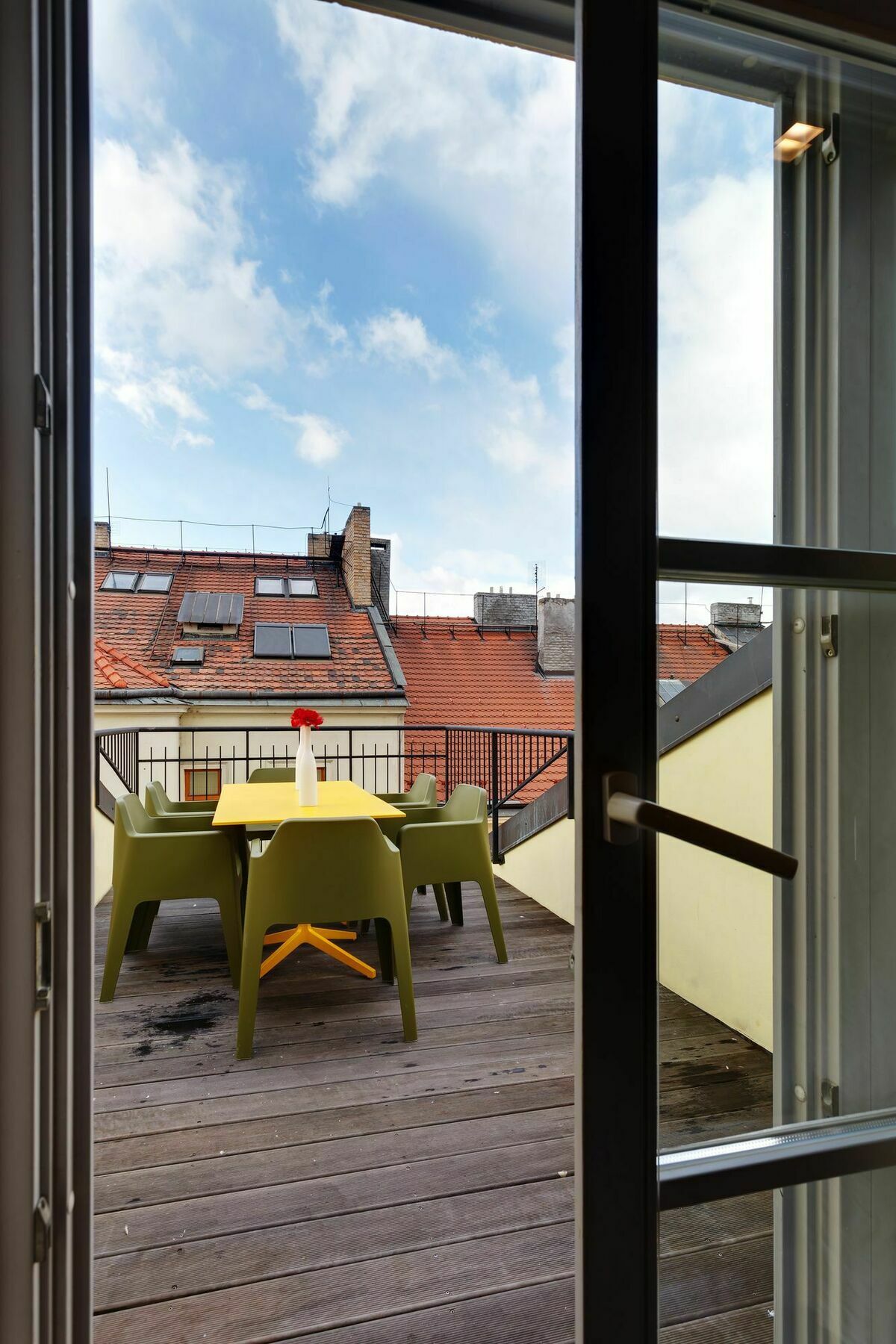 Empirent River Apartment *