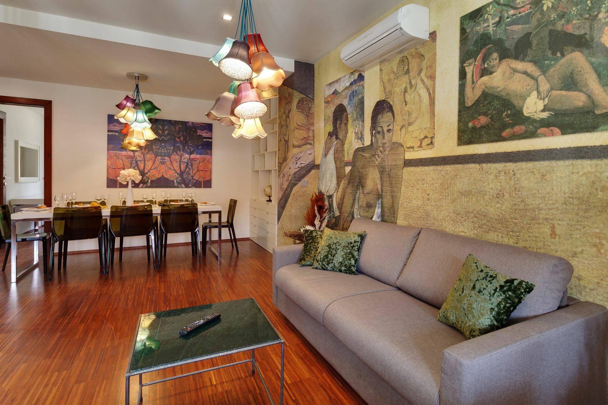 Apartment Empirent River Prag